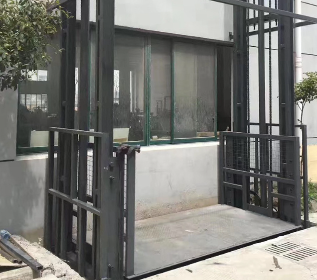 佛山导轨式施工升降机助力民生工程提速增效